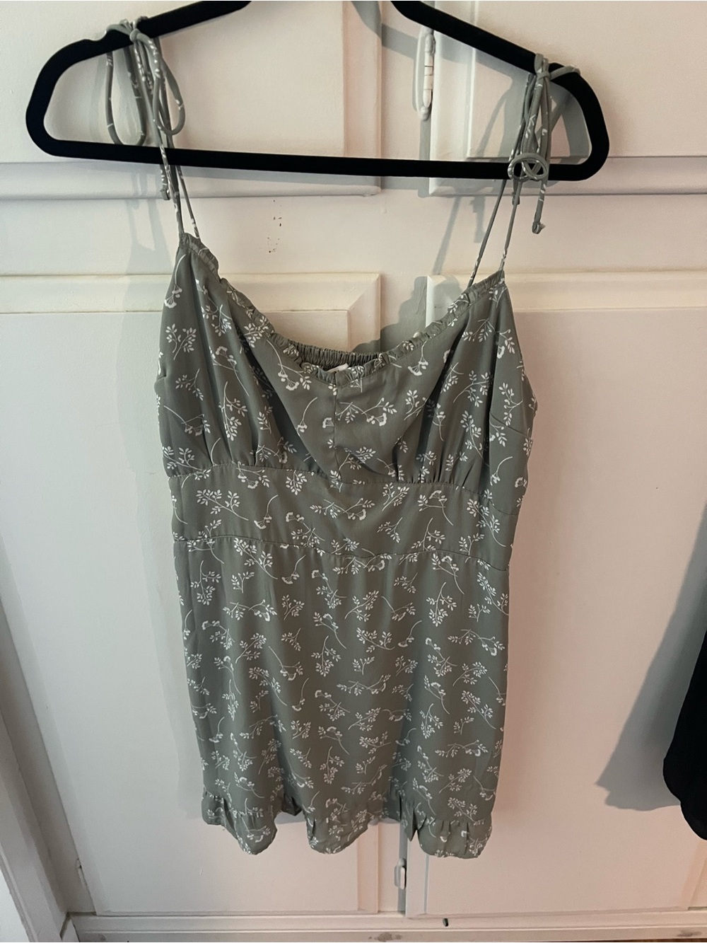 Abercrombie & Fitch Sage Green Floral Tie-Strap Mini Dress